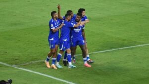 Ramon Tanque Cetak Brace, Persib Bandung Gusur Posisi Kedua Klasemen BRI Super League